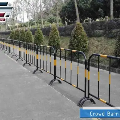 Crowd Control Barriers